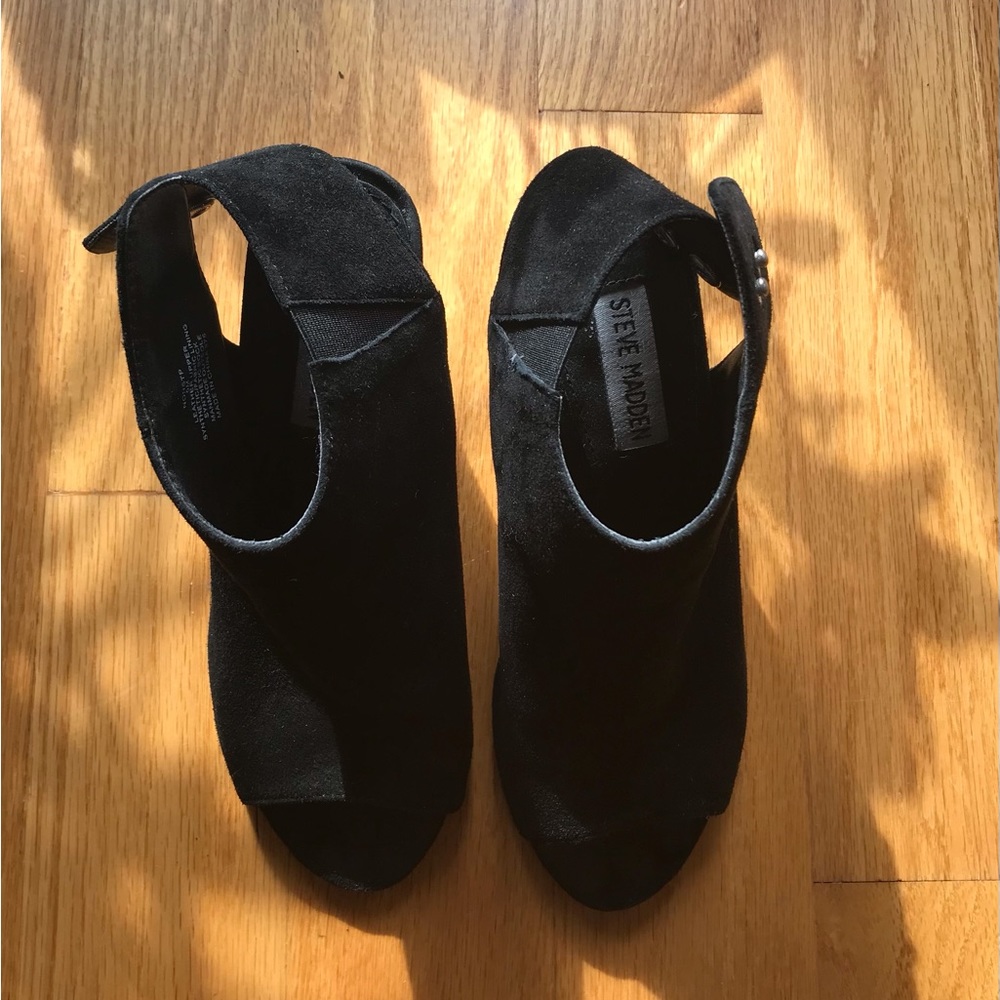 Steve Madden 3” heels shoes. Worn a few times